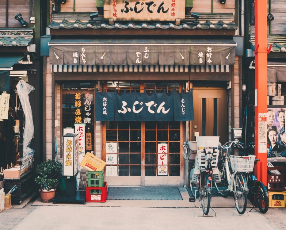 css鼠標(biāo)移動動畫，簡約的html平移動畫代碼
