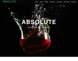 黑色的响应式html5视差滚动单页模板下载